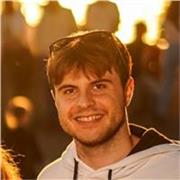 Studente universitario di economia con diploma scientifico e certificazione toefl B2 disponibile per ripetizioni di inglese