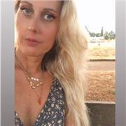 Offro lezioni private per doposcuola per scuole superiori specialmente liceo classico sono laureata in economia aziendale con corsi post laurea in marketing comunicazione amministrazione del personale sono disponibile anche a dare lezioni di diritto e lin