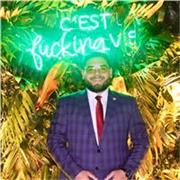 Tutor con conocimientos en varias áreas y experiencia en clases uno a uno y con grupos pequeños