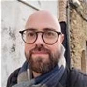 Classes particulars de llengua i literatura catalanes i castellanes, lectura, comprensió lectora i tallers d’escriptura creativa. 