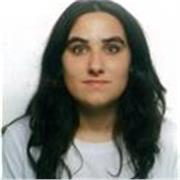 Profesora titulada en Gales, y certificada con un CELTA de Cambridge. Experiencia internacional en Nueva Zelanda y Japón.