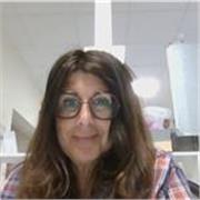 Entre le Français et l'espagnol... je m'amuse avec les mots et je peux t'aider à en faire autant ! 