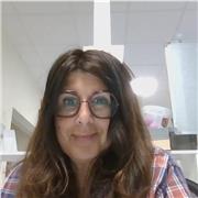 Entre le Français et l'espagnol... je m'amuse avec les mots et je peux t'aider à en faire autant !