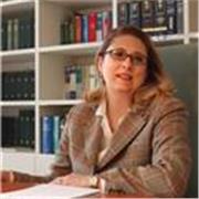 LAUREATO IN GIURISPRUDENZA IMPARTISCE LEZIONI AD ALUNNI DELLE ELEMENARI E MEDIE