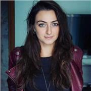 Laureata in lingue e letterature straniere