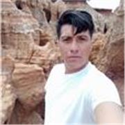 Soy biologo de profesión me gusta enseñar y aprendo mucho con los jóvenes de estos tiempos, enseno, de forva que no se vuelva tan tedioso