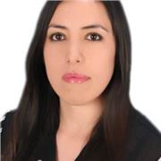 Soy abogada, con conocimientos en historia y ciencias sociales, al igual que democracia, me encantaría transmitir conocimientos