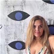 Profesora titulada con más de 15 años de experiencia se ofrece para dar clases particulares de Primaria e Inglés .