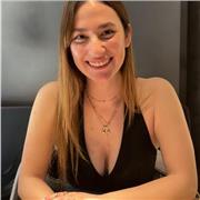 Profesora de Filosofía y Literatura Comparada apta para todos los niveles