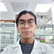Profesor de Química imparte clases para bachillerato y licenciatura