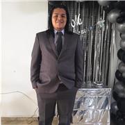 Profesional en deporta, con capacidad para enseñar a cualquier tipo usuario