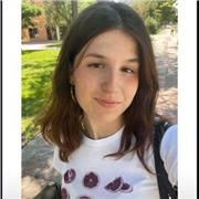 Profesora de inglés, alemán y chino apta para todas las edades. tlf