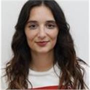 Laureata in ingegneria e Professoressa di tecnologia impartisce lezioni private di matematica a studenti di scuola media e superiore