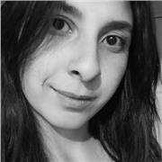 Hola, Un gusto soy Luisa Mojica maestra en arte dramatico y tengo dos diplomas en educación