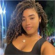 Babá com 5 anos de experiência,curso pedagogia,tenho um amor e carinho imenso pela minha profissão,sou atenciosa,cuidadosa