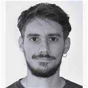 Profesor de fotografía nivel inicial y medio con más de 5 años de experiencia. Imparte clases virtuales en la comunidad valenciana y alrededores.