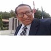 Magíster en “Docencia Universitaria y Gestión Educativa”.  
Licenciado en Matemática Pura (con título homologado)
Con experiencia 