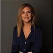 Sono una pedagogista e una docente 
Amo insegnare e creare un metodo di misura per ogni bambino nelle elementari  e nelle medie 