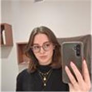 Etudiante en sciences du langage, je pourrais vous accompagnez en aide aux devoirs, français, anglais, et philosophie. 