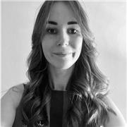 Laureata al DAMS di Bologna offro lezioni di storia dell’arte, mitologia, italiano e letteratura italiana