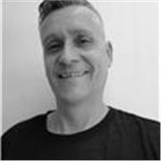 Formateur-enseignant. +25 ans en marketing, communication et développement business, en France et à l’international.