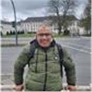  Ich bin Deutsch-Tutor ,der Kinder aller Altersgruppen unterrichtet.