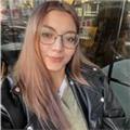 Her seviye için İngilizce eğitimi veren İngilizce Öğretmeni