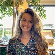 Docente di italiano e latino, laureata magistrale e abilitata, offro aiuto compiti/ripetizioni per ogni età e classe