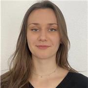 Französischlehrerin (Französisch ist meine Muttersprache)