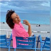 Maîtrisez le français en ligne : conversation pour tous, avec une formatrice passionnée et globe-trotteuse !