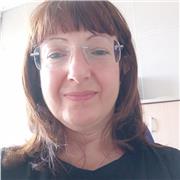 Laureata, con anni di esperienza, si propone come aiuto compiti per alunni delle scuole elementari