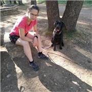 Chica nativa catalana da clases de Catalan y Castellano