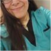 Tutora que enseña español y matemática a personas de varieda edad. 
Niños jóvenes y adultos. 
