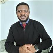 Maths teacher helping students break the mathematics myths that says maths is difficult