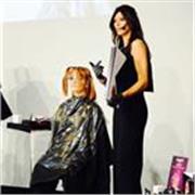 Dallo Sviluppo al Mercato: Come Creare Prodotti Hair care di successo 