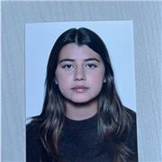 profesora de inglés en academias de inglés, a niños de todas las edades.