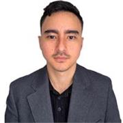 Economista con solida formación investigativa, coautor y ponente de varios articulos