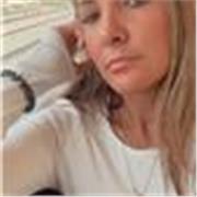 A niños que están en una edad en la que es es importante aprender a comunicarse , empatía  empatía ,  asertividad