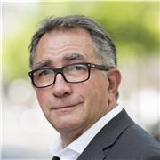 Professionnel de la communication, 40 ans d'expérience, entrepreneur et pédagogue