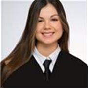Profesora titulada con C-1 (Advanced) con más de 4 años de experiencia dando clases y enseñando inglés.