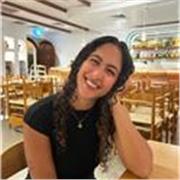 Educadora con experiencia en refuerzo educativo y acompañamiento escolar, especializada en Primaria y Secundaria.