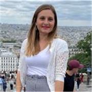 Laureata Magistrale in Lingue e Letterature Moderne. Impartisco lezioni di francese e inglese