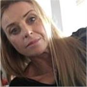 Sono disponibile con orari flessibili per aiutarti a superare le tue lacune. 