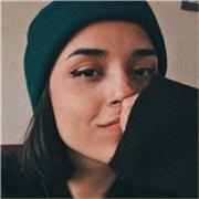 Insegnante di italiano paziente e motivata – lezioni online personalizzate