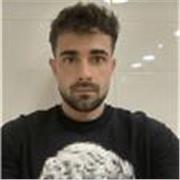 Soy graduado en magisterio de primaria y educación infantil. 
Entrenador de fútbol.
