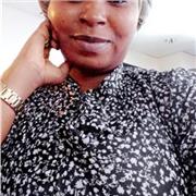 I am a native English speaker with 4 years experience as a private tutor.I help my student improve their English language