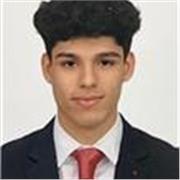 Titulado en Bachillerato Científico-Tecnológico en el Colegio Jesuitas