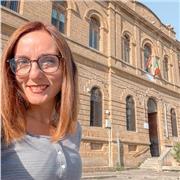 Insegnante,effettuo lezioni private e di recupero di matematica e scienze per studenti di scuola media e primaria e biennio superi