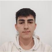 Estudiante universitario motivado a dar clases particulares a estudiantes de ESO/bachillerato