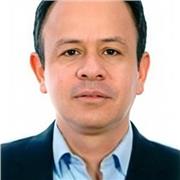 Profesional colombiano, con estudios a nivel de máster (en España). Me gustaría enseñar a estudiantes de ESO y Bachillerato.